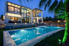 Adorno Luxury Villas